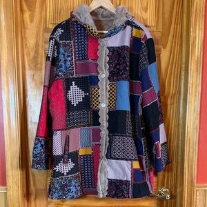 Boho Vintage Patchwork Fleece Jacket for Women in a multicolor print